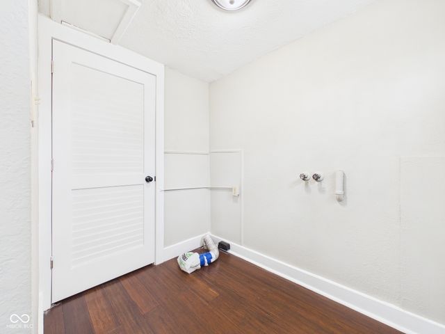 1005 E Jackson Street, Muncie, IN 47305