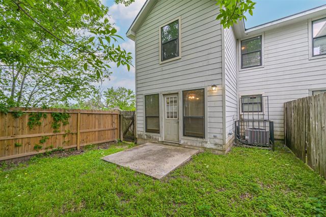 4645 Knoxville Street, Houston, TX 77051