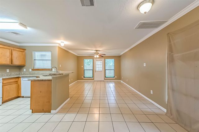 4645 Knoxville Street, Houston, TX 77051