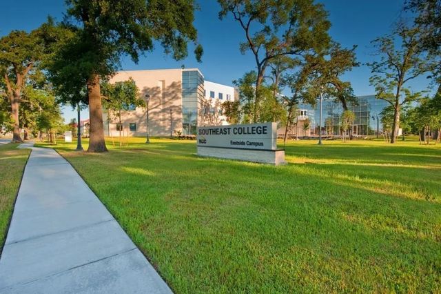 4645 Knoxville Street, Houston, TX 77051