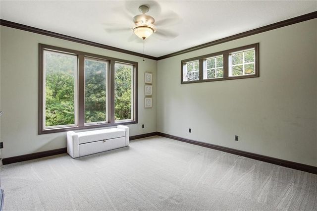14555 Oak Valley Drive, Gardner, KS 66030