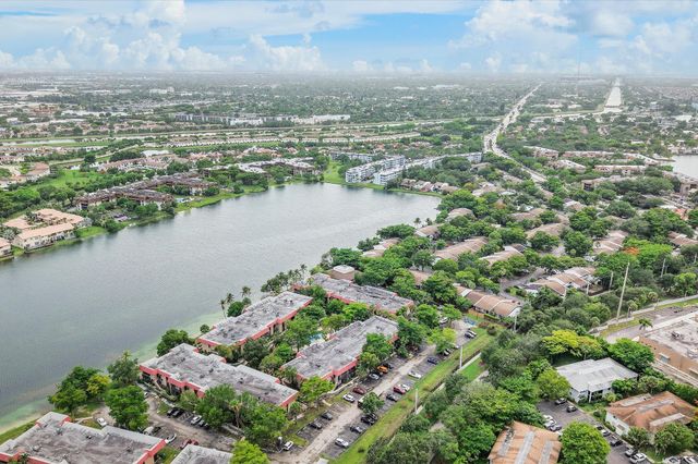740 NE 199th Street 205g, Miami, FL 33179