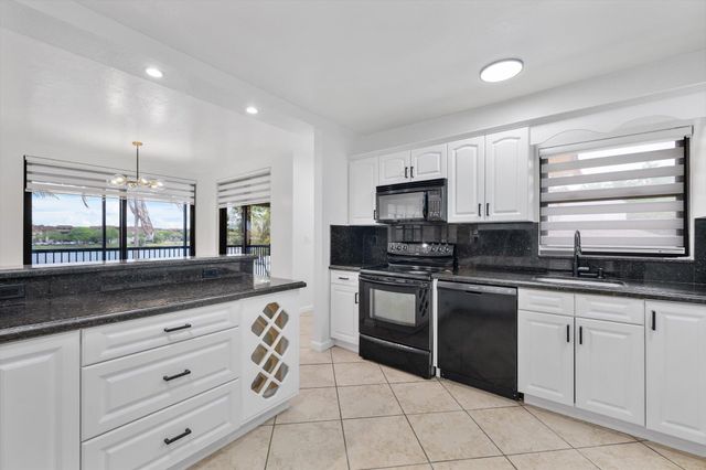 740 NE 199th Street 205g, Miami, FL 33179