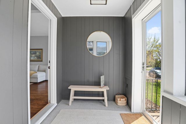 1355 Charles Avenue, Saint Paul, MN 55104