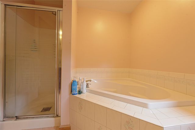1444 W 54TH Street, Erie, PA 16509