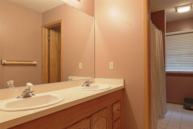 1444 W 54TH Street, Erie, PA 16509