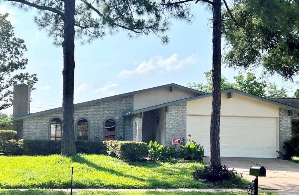 15730 Corsair Road, Houston, TX 77053