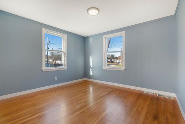 166 Decatur Road, Portsmouth, NH 03801