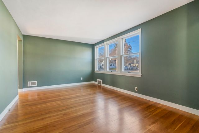 166 Decatur Road, Portsmouth, NH 03801