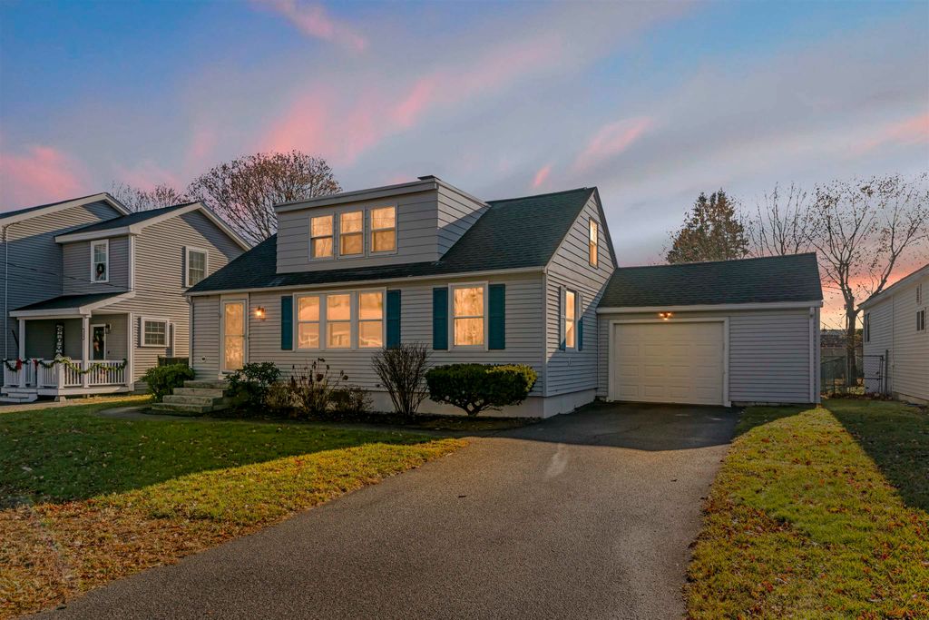 166 Decatur Road, Portsmouth, NH 03801