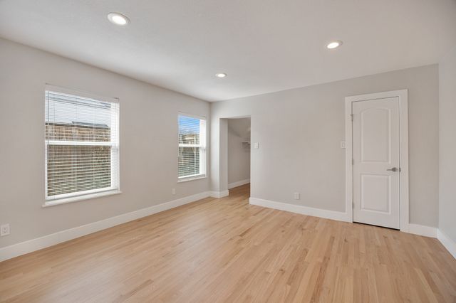 9966 Chireno Street, Dallas, TX 75220