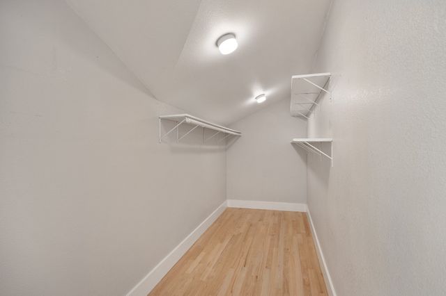 9966 Chireno Street, Dallas, TX 75220