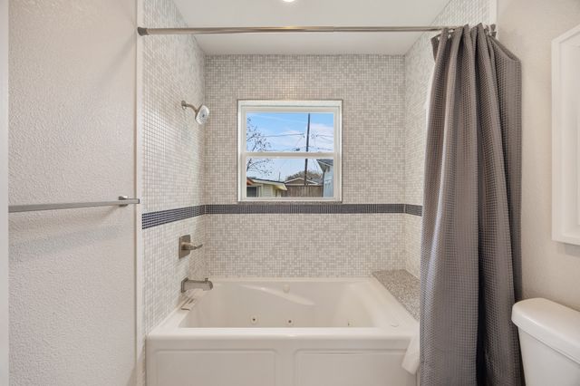 9966 Chireno Street, Dallas, TX 75220