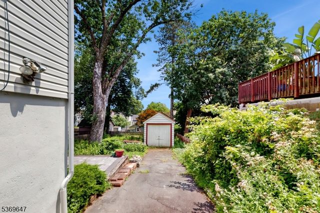 4 Yale Ter, West Orange Twp., NJ 07052