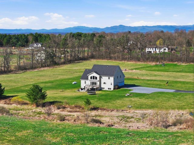 149 Elcy Lane, Charlotte, VT 05445