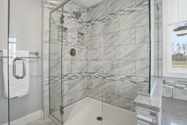 149 Elcy Lane, Charlotte, VT 05445