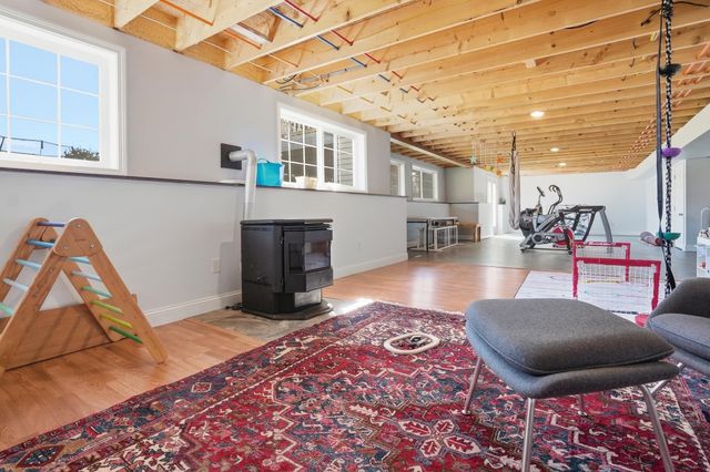 149 Elcy Lane, Charlotte, VT 05445