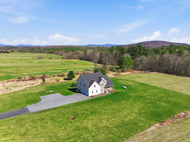 149 Elcy Lane, Charlotte, VT 05445