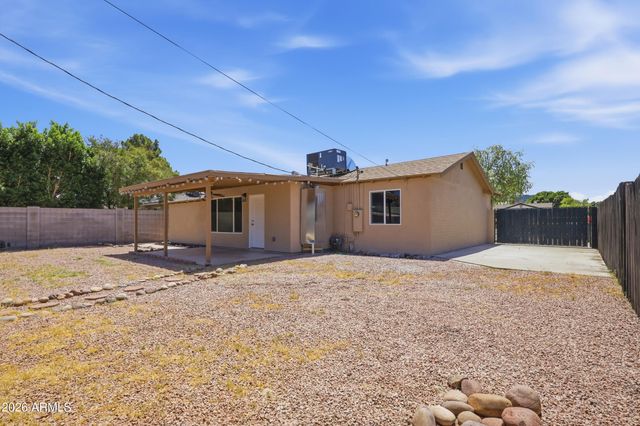 1818 E MONTEREY Way, Phoenix, AZ 85016