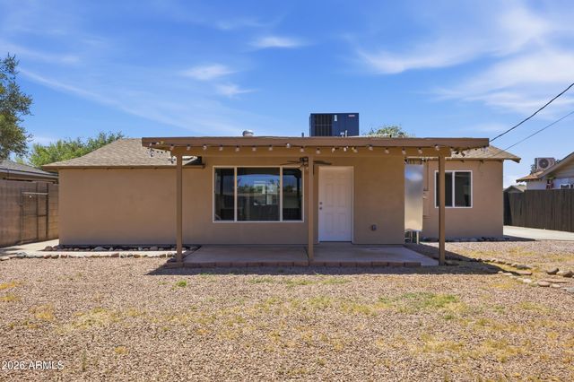 1818 E MONTEREY Way, Phoenix, AZ 85016