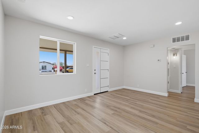 1818 E MONTEREY Way, Phoenix, AZ 85016