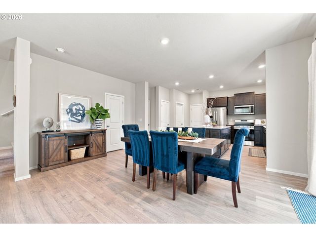 16100 Nw PRISTINE Ln, Portland, OR 97229