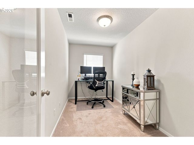 16100 Nw PRISTINE Ln, Portland, OR 97229