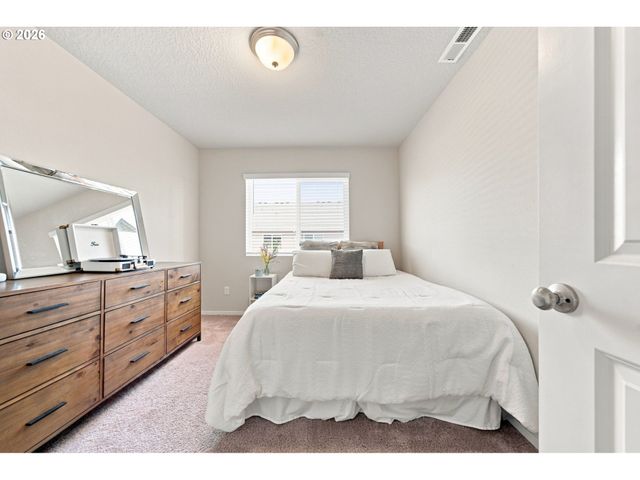 16100 Nw PRISTINE Ln, Portland, OR 97229