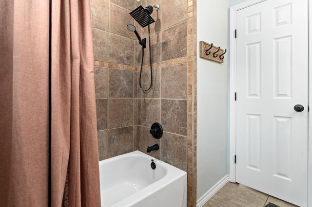 270 Jane, Bridge City, TX 77611