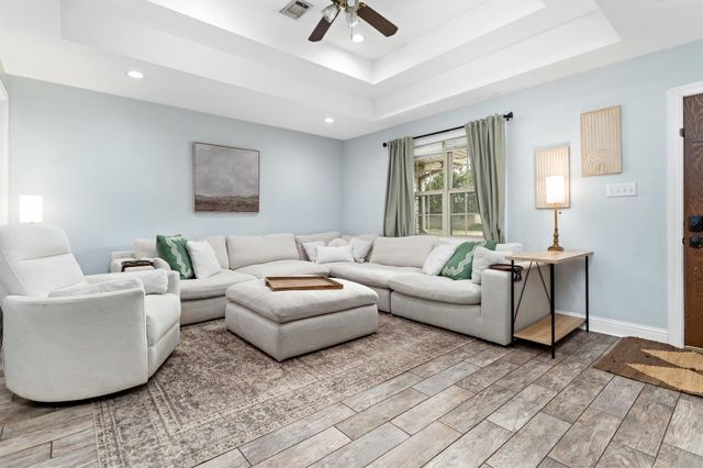 270 Jane, Bridge City, TX 77611