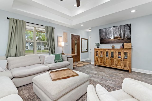 270 Jane, Bridge City, TX 77611