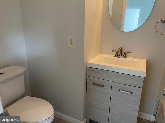 73 WINCHESTER DR, East Windsor, NJ 08520