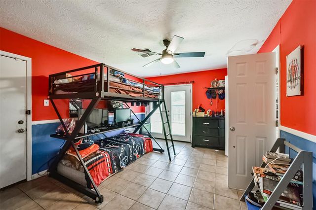 2122 Clemson Drive, Katy, TX 77493
