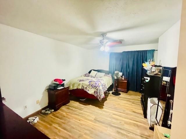 2122 Clemson Drive, Katy, TX 77493