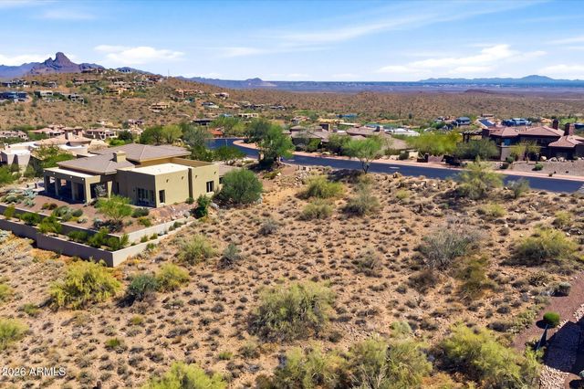 10043 N PALISADES Boulevard 10, Fountain Hills, AZ 85268