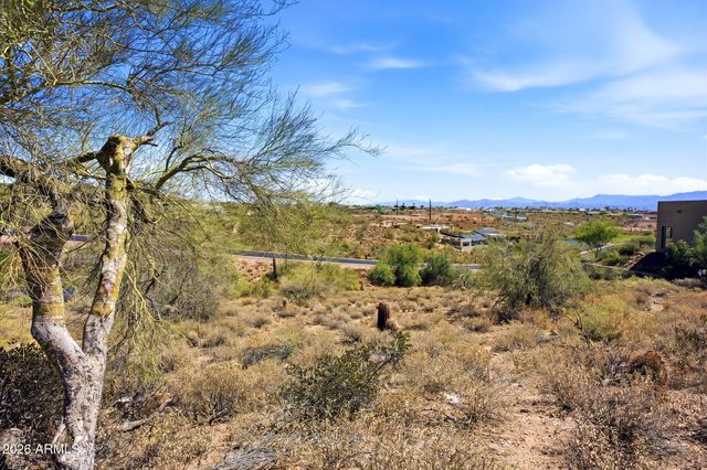 10043 N PALISADES Boulevard 10, Fountain Hills, AZ 85268