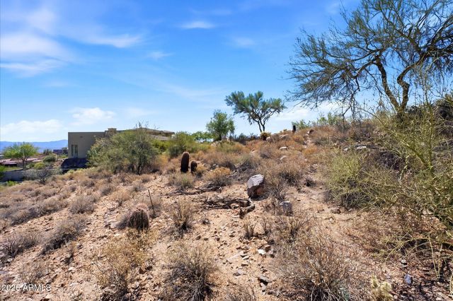 10043 N PALISADES Boulevard 10, Fountain Hills, AZ 85268