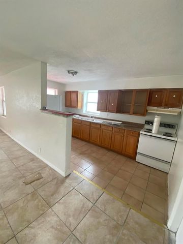 707 45TH Street, West Palm Beach, FL 33407