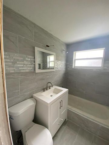 707 45TH Street, West Palm Beach, FL 33407