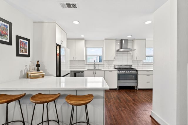 6141 E University Boulevard, Dallas, TX 75214