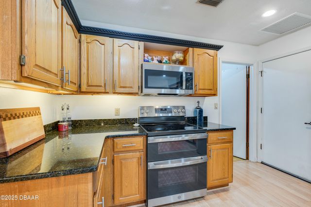 5966 Plantera Court, Port Orange, FL 32127