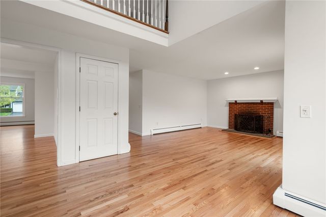 43 Blue Grass Drive, Middletown, RI 02842