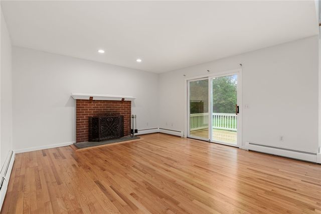 43 Blue Grass Drive, Middletown, RI 02842