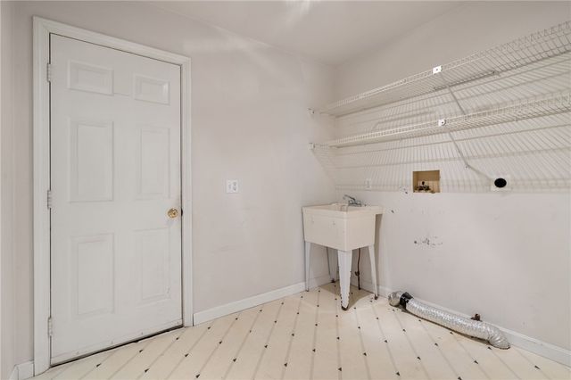 43 Blue Grass Drive, Middletown, RI 02842