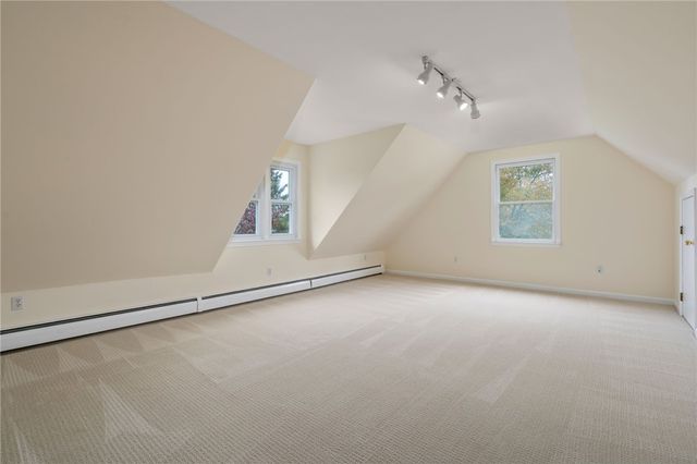 43 Blue Grass Drive, Middletown, RI 02842