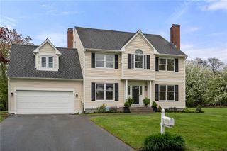 43 Blue Grass Drive, Middletown, RI 02842