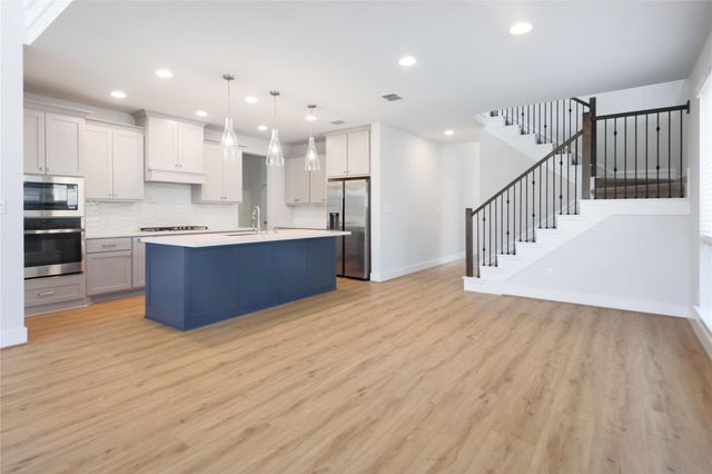 117 Shadduck WAY, Liberty Hill, TX 78642