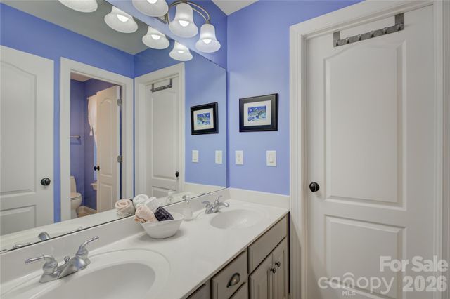 14014 Grand Traverse Drive, Charlotte, NC 28278