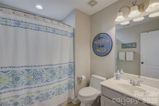 14014 Grand Traverse Drive, Charlotte, NC 28278