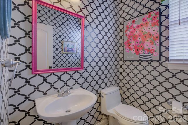 14014 Grand Traverse Drive, Charlotte, NC 28278